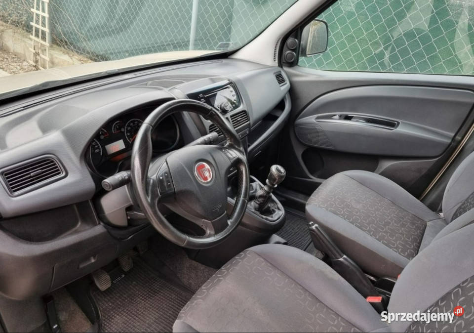 Fiat Doblo KrajowyBEZWYPADKOWY 68Klimatyzacja serwisowany w ASO Skawina
