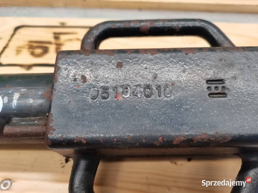 Wieszak TUZ Deutzfahr 120 Agrotron Wilkowo