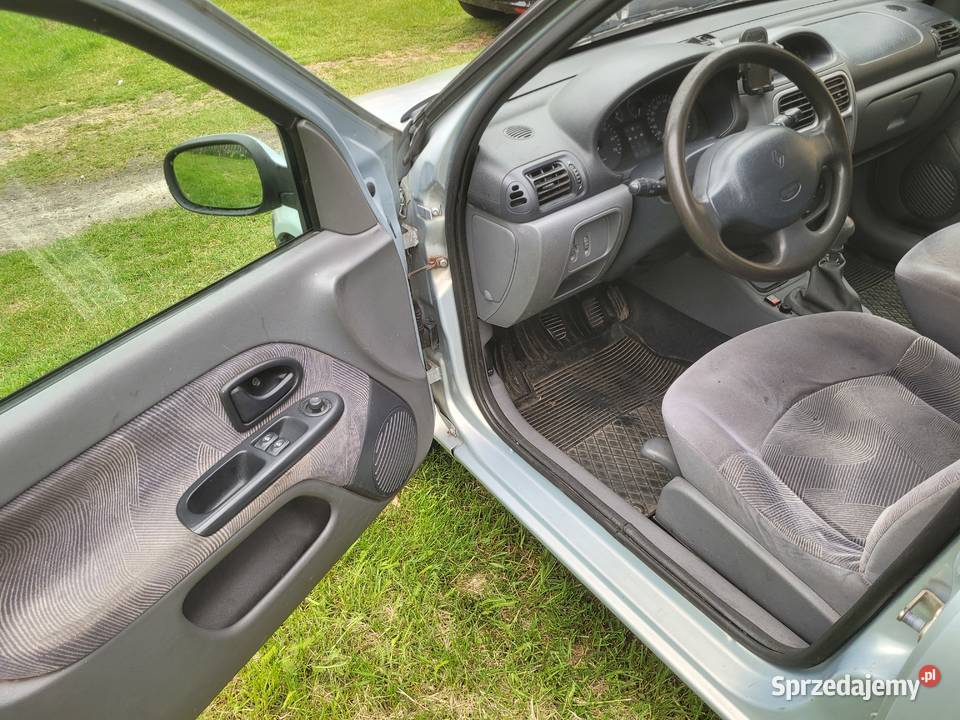 Renault clio 2000r 1400 16v benzyna gaz 98 Zbrza
