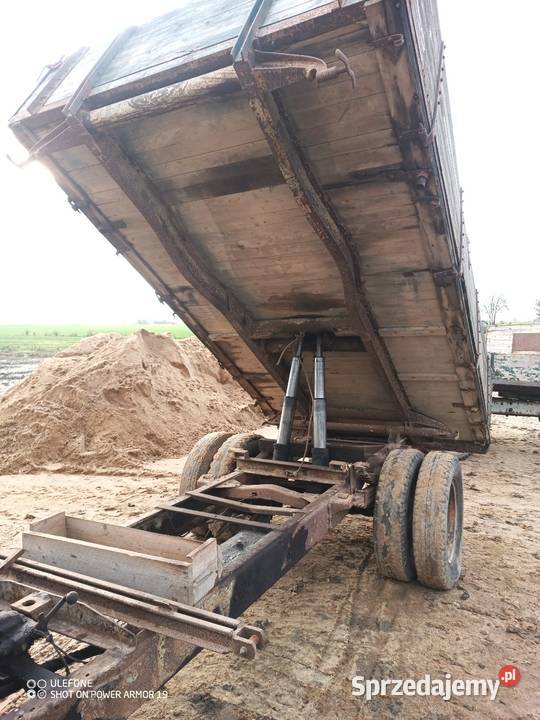 Przyczepa wywrotka 3 strony 2 tłoki mocna rama uszkodzony Rostkowo