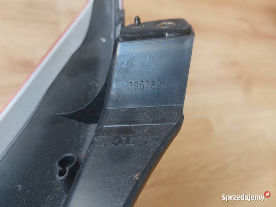 Prawa tylna lampa górna Volvo XC90 Gliwice śląskie sprzedam