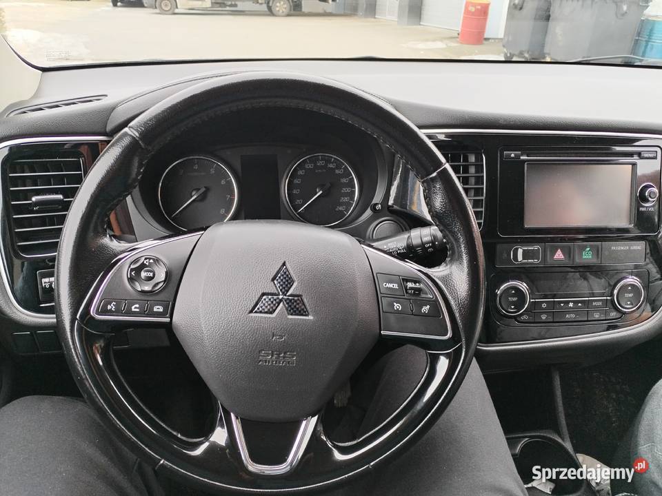 Mitssubishi Outlander 20 B Ostrowiec Świętokrzyski