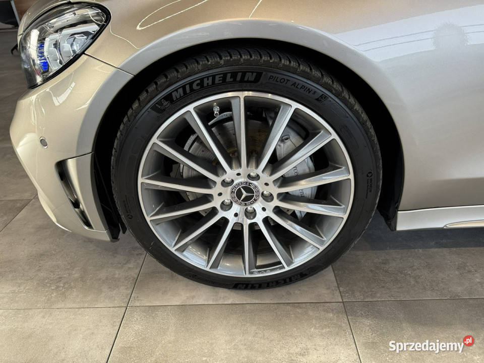 Mercedes C 300 Coupe mHEV 258 automat 4matic napęd 4x4 Mercedes-Benz Myślenice