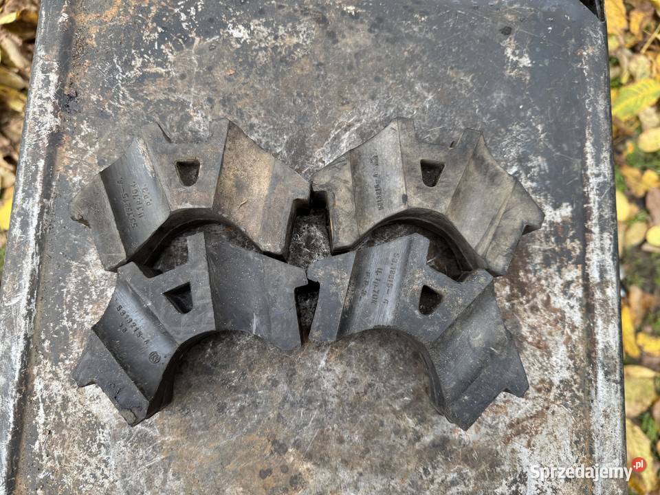 Dniepr K750 Ural Oryginalna GUMA SIEDZENIA Nowa Przemyśl