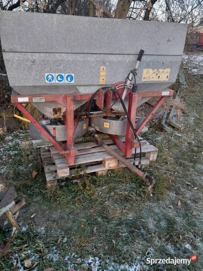 rozsiewacz 1200l grass rol nieuszkodzony Rozsiewacze nawozów Janikowo