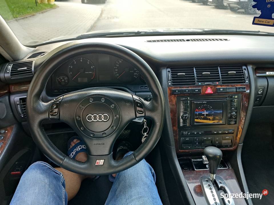 AUDI A8 D2 sedan r2000 poj 37V8 GAZ opłaty 2027r ESP Elbląg sprzedam