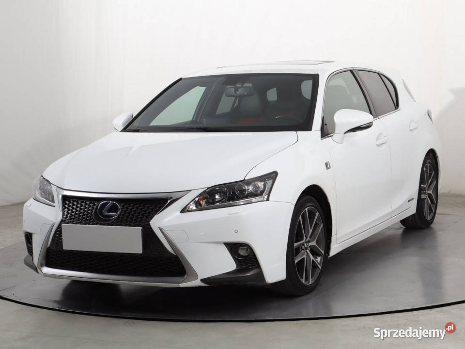 Lexus CT 200h