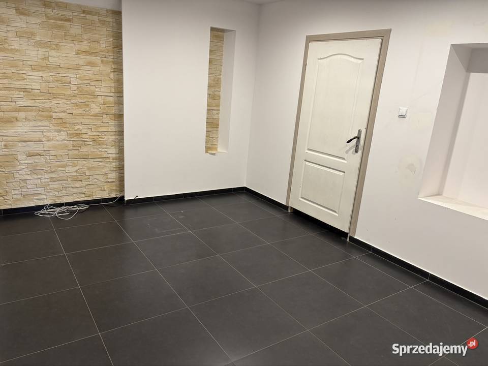 DO WYNAJĘCIA CENTRUM MYSZKÓW LOKAL 80m2 parter Myszków