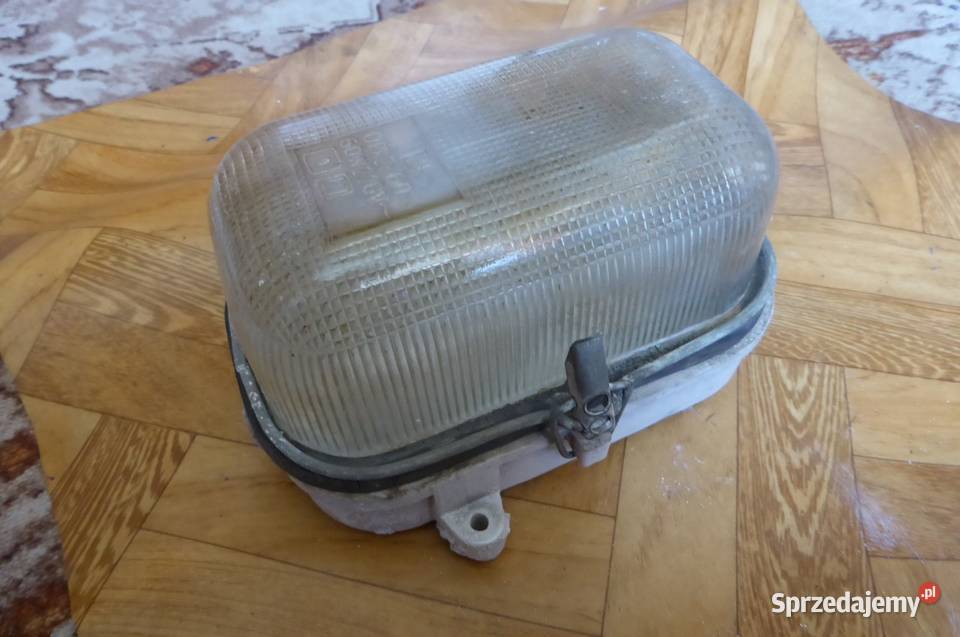 Stara lampa OPKZ60 z czasów PRL niekompletna Głuchołazy sprzedam