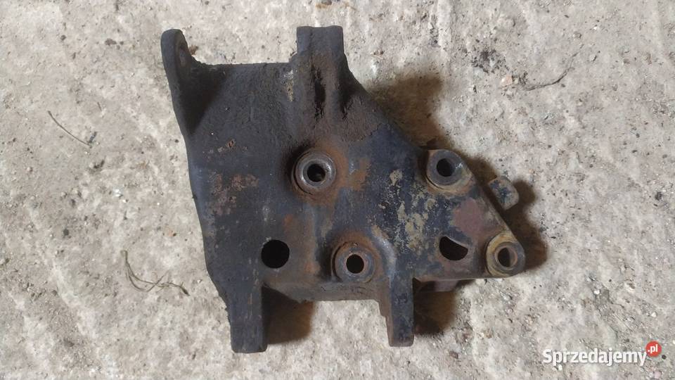 Mercedes W123 Diesel Łapa alternatora dolnośląskie Łagiewniki