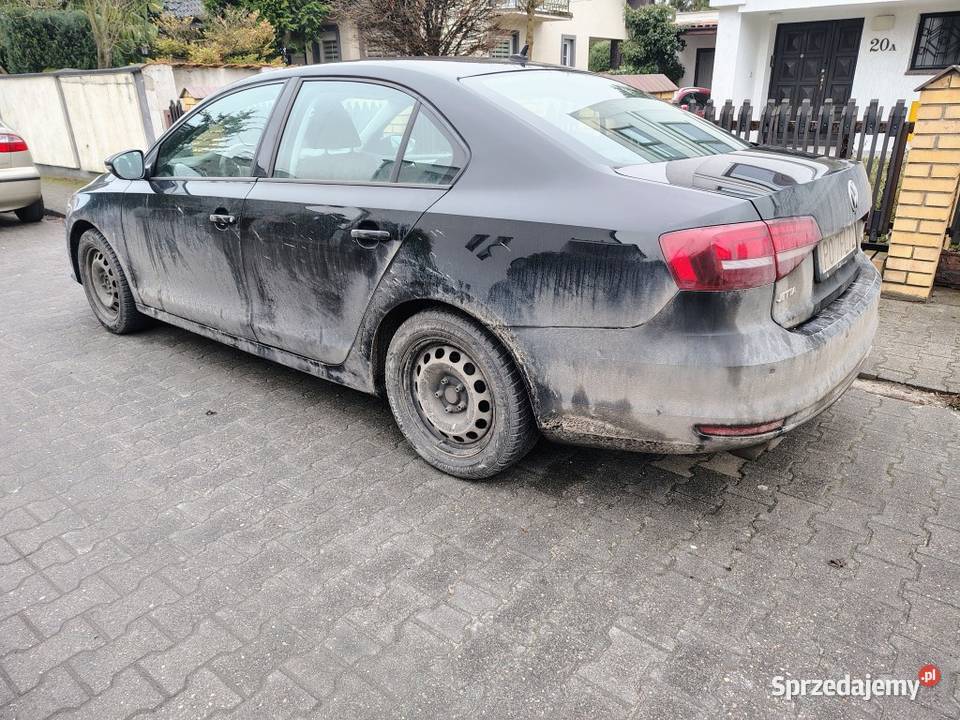 Volkswagen Jetta 2017 szkoda zalaniowa Poznań