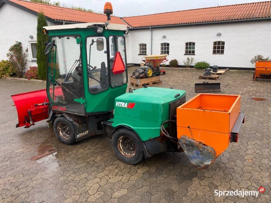 Wynajmę Sprzedam Komunalny Ciągnik Odśnieżanie Rok produkcji 2002 Starogard Gdański