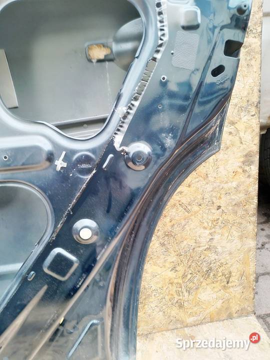 DRZWI GOŁE PRAWY TYŁ BW9 NISSAN MURANO I Z50 35 osobowe Sosnowiec