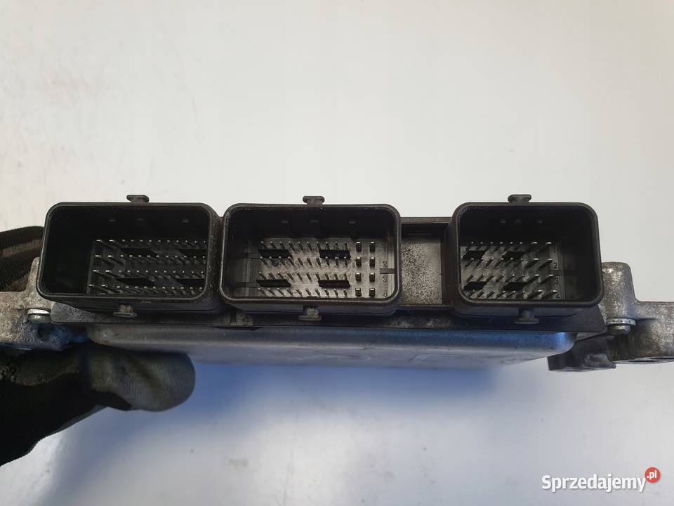 Renault Megane III 15 DCI KOMPUTER SILNIKA osobowe Komputery