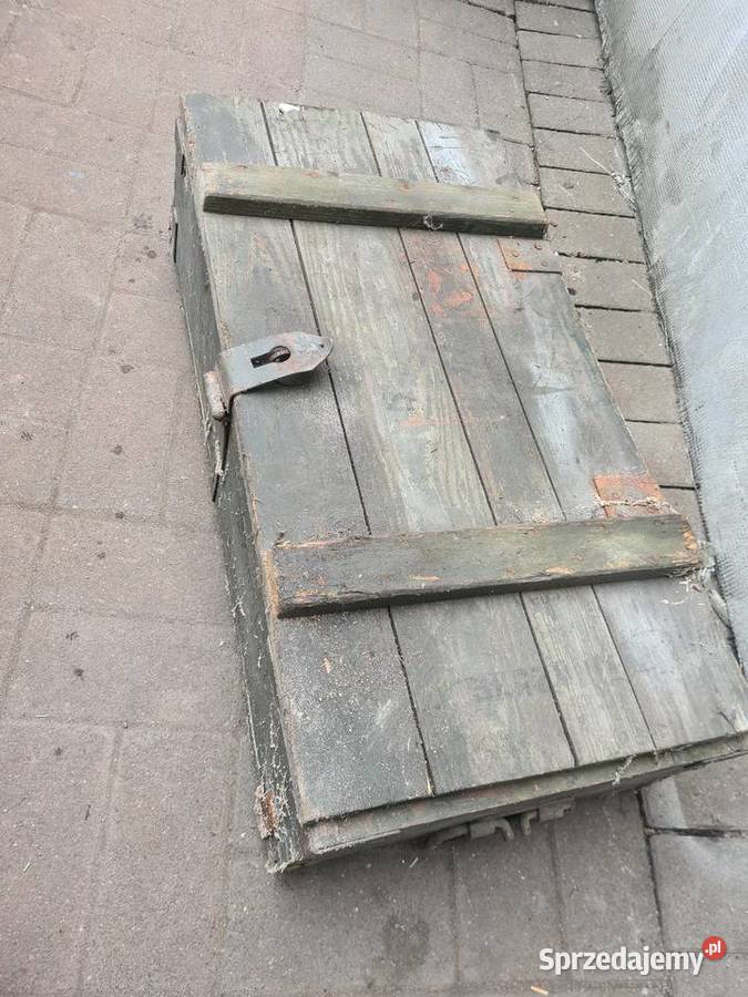 Stara skrzynia na amunicje naboje Poznań