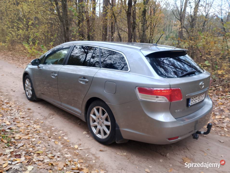 Toyota Avensis t27 kombi diesel Giby