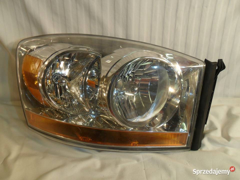 LAMPA PRAWY PRZÓD REFLEKTOR DODGE RAM 1500 2500 Nowy Tomyśl