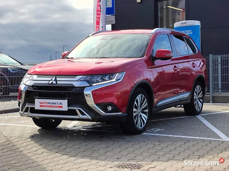 MITSUBISHI Outlander 2019r Automat Salon