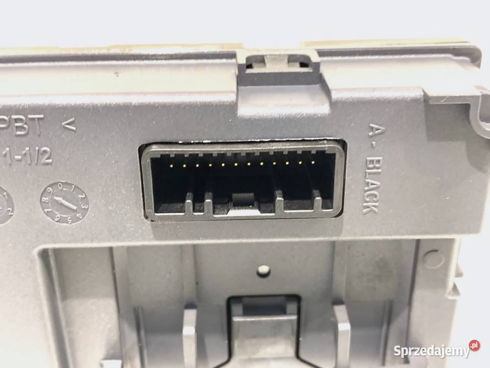 STACYJKA RENAULT CLIO IV 285908018R 15 90 osobowe podkarpackie