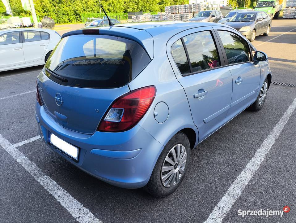 Opel Corsa D 12 Benzyna 5 Drzwi Klima Szyberdach wspomaganie kierownicy Chełm