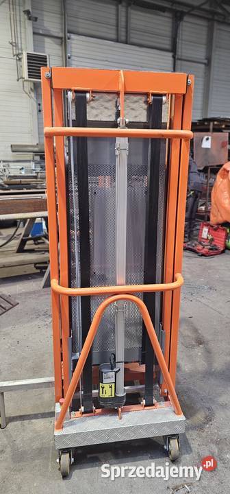 PODNOŚNIK SŁUPKOWY Godlewo Wielkie