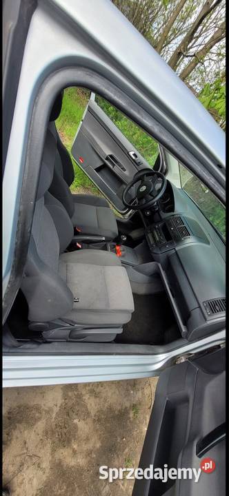 Polo 14 benzyna 2002 klimatyzacja Samochody osobowe