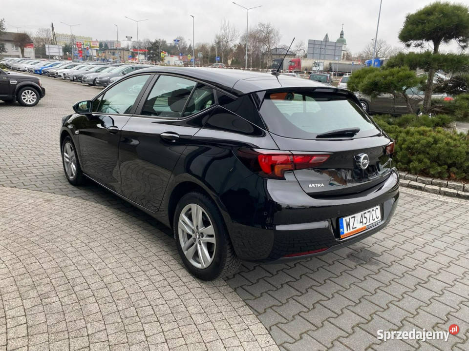 Opel Astra LED klimatyzacja benzynka SALON Rok produkcji 2020 Astra