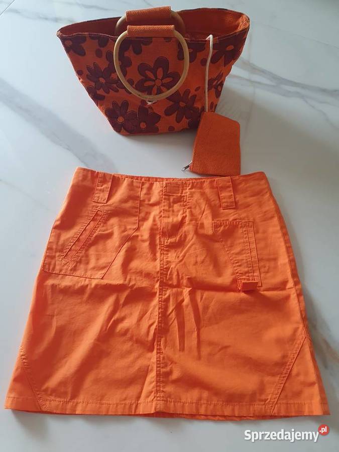 Komplet koszyczekspódnica Do ręki  Wola Luborzycka