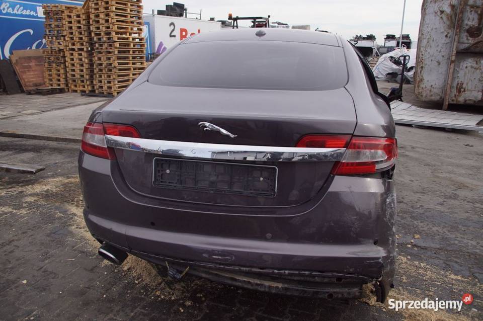 KLAPA TYL BAGAZNIKA JAGUAR XF I osobowe Lipno