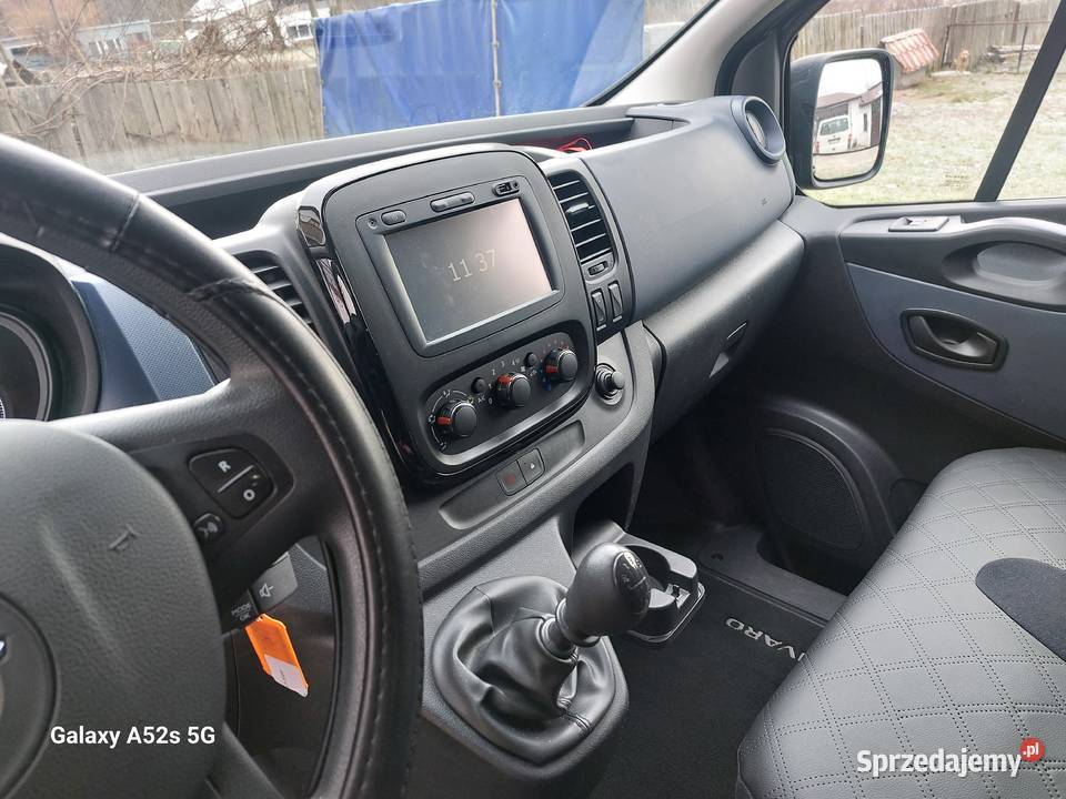 Sprzedam busa 9 osobowego Stan idealny 1600cm3 Bodzentyn
