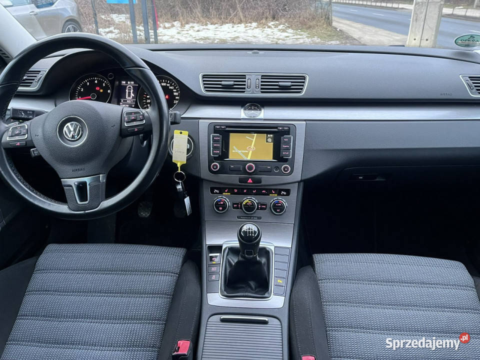 Volkswagen Passat 14 1wł xenom Navi GPS GRzane Rok produkcji 2013 Częstochowa