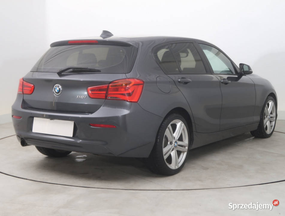 BMW 1 118i poduszka powietrzna Samochody osobowe Bielany Wrocławskie