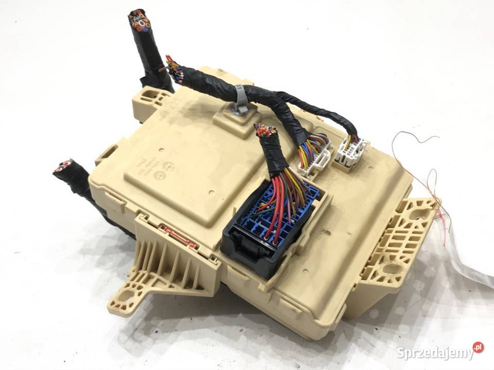 SKRZYNKA BEZPIECZNIKÓW KIA STINGER 91951J5190