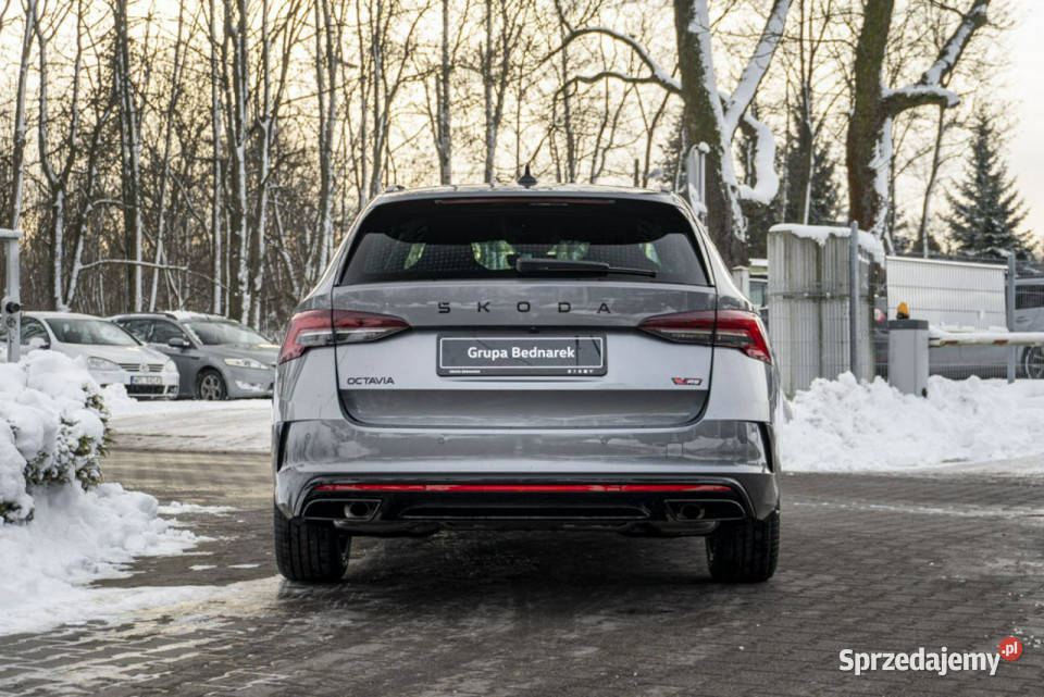 koda Octavia Combi RS 20 TSI 265 DSG Dostępna komputer pokładowy łódzkie Łódź