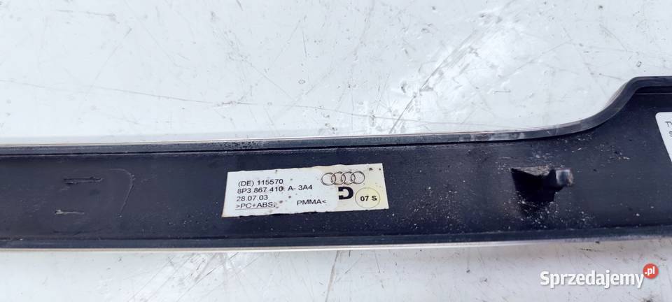 LISTWA DEKORY DRZWI PRAW AUDI A3 8P 8P3867410A osobowe Motoryzacja Przystajń