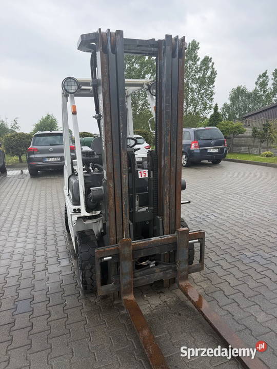 wózek widłowy NISSAN FG25 Triplex 49m przebieg Działoszyn
