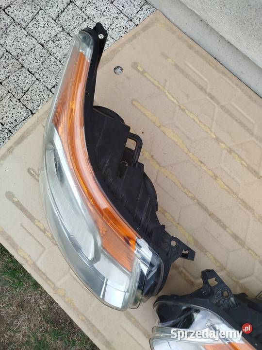 Lampa prawa lewa przód komplet lamp Citroen C3 Sokołów Podlaski sprzedam