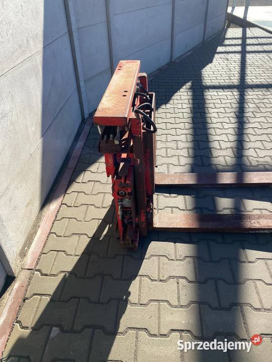 Pozycjoner wideł z funkcją chwytaka sprzedam