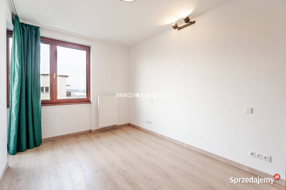 Ogłoszenie mieszkanie Kraków 6439 metrów własność