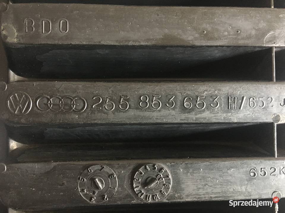 VW T3 ORYGINALNA ATRAPA OE 255 853 653 H Części samochodowe sprzedam