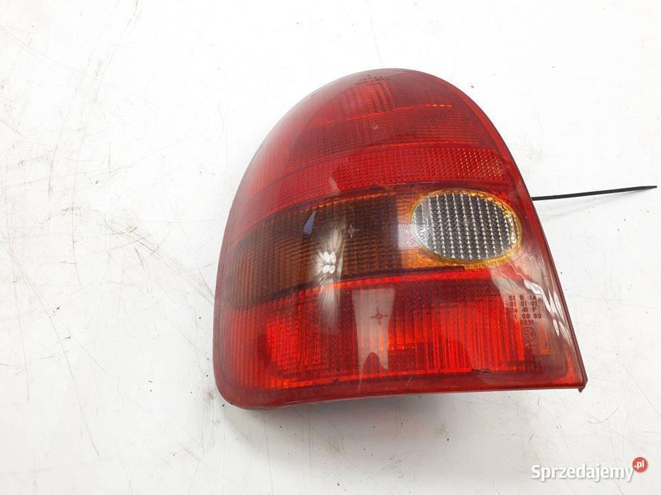 LAMPA LEWA TYŁ OPEL CORSA B osobowe Motoryzacja