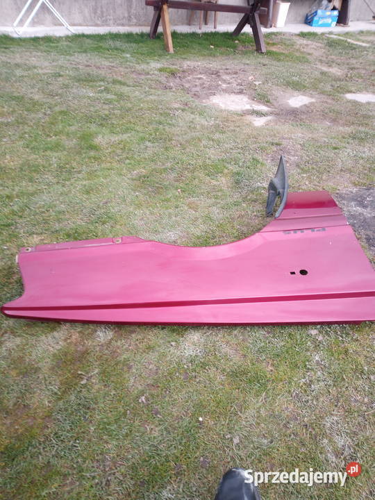 Prawy błotnik przedni polonez atu plus sprzedam