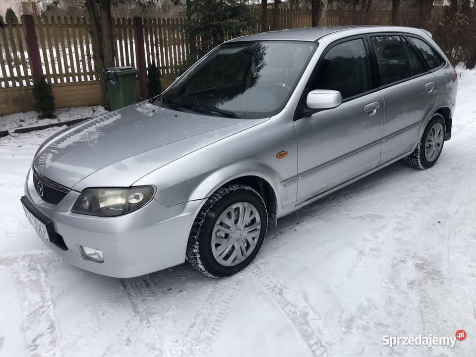 Mazda 323F 2002r manualna