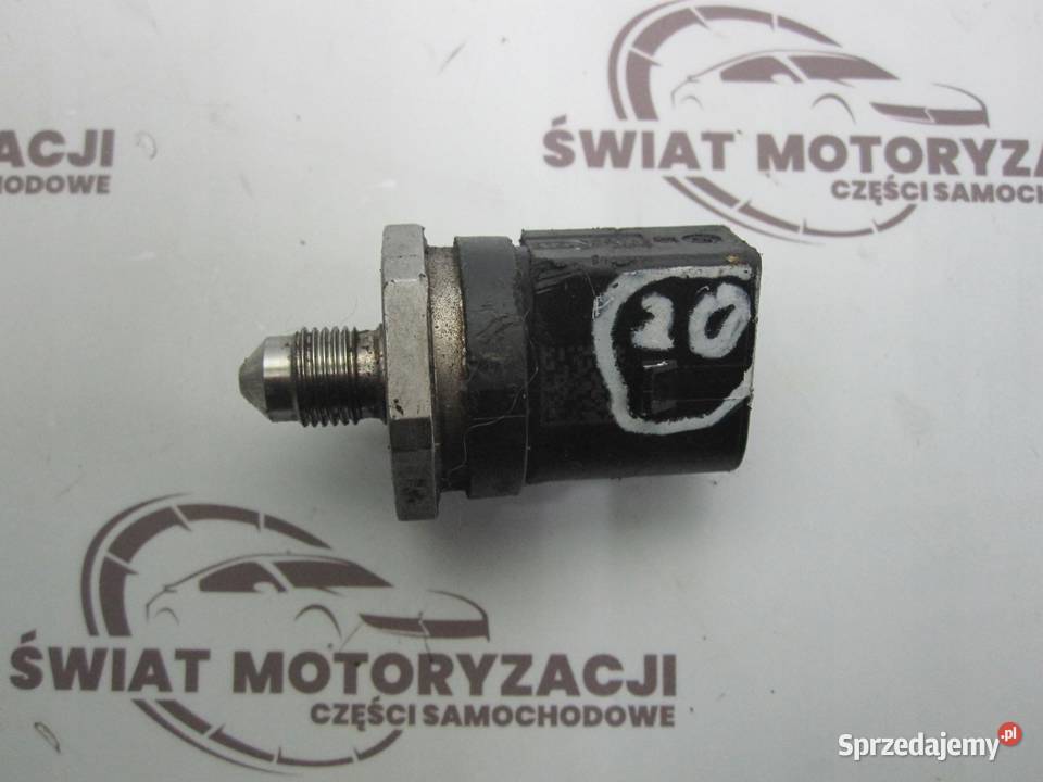VW AUDI 20 TFSI 06r czujnik ciśnienia paliwa sprzedam