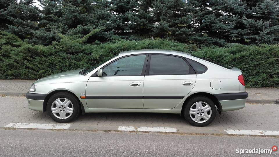 TOYOTA AVENSIS T22 20 128 I właściciel lakier metallic Ciechanowiec