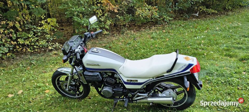 Sprzedam pakiet Kawasaki GTR 1000 Honda VF 750 Korczyska