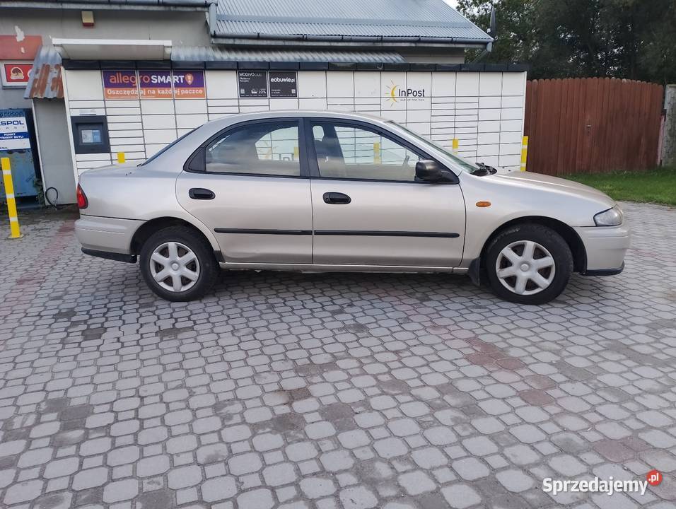 Mazda 323 15 benzyna Narol sprzedam