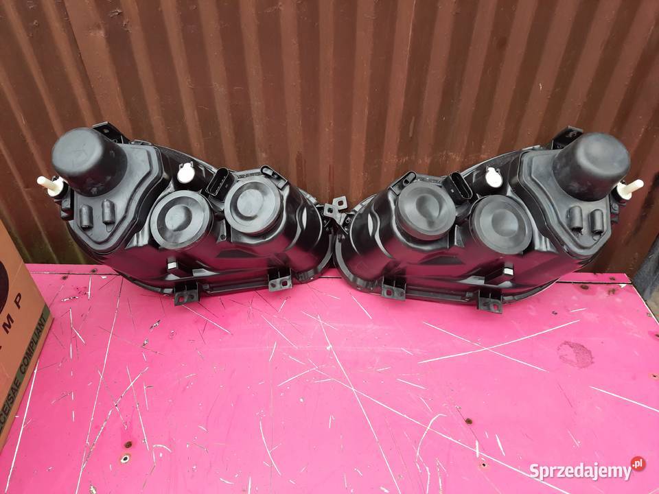 Volkswagen Polo 02r komplet lamp przednich nowe mazowieckie