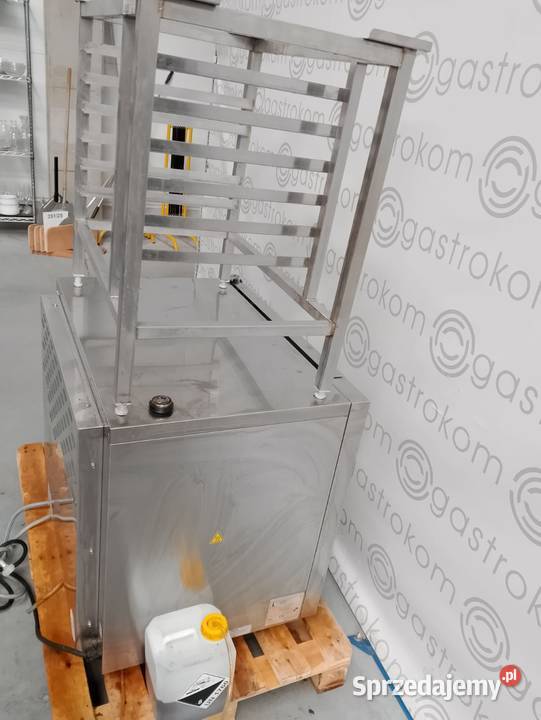 Piec konwekcyjnoparowy Grafen 220559 z podstawą Wrocław