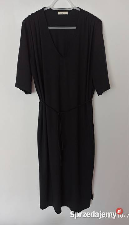 Czarna dzianinowa sukienka midi z rozporkami Radzyń Podlaski sprzedam